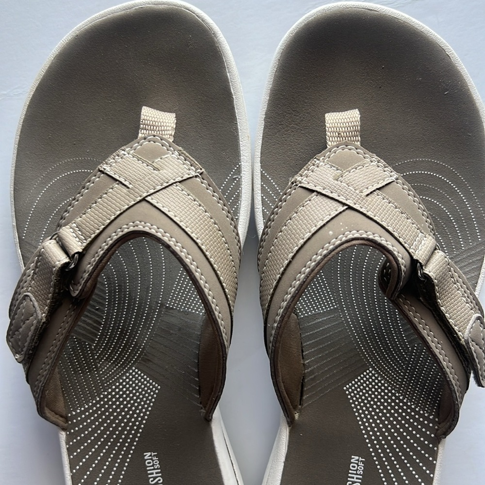 Clarks Cloud steppers Slippers Size - Picture 7 of 9